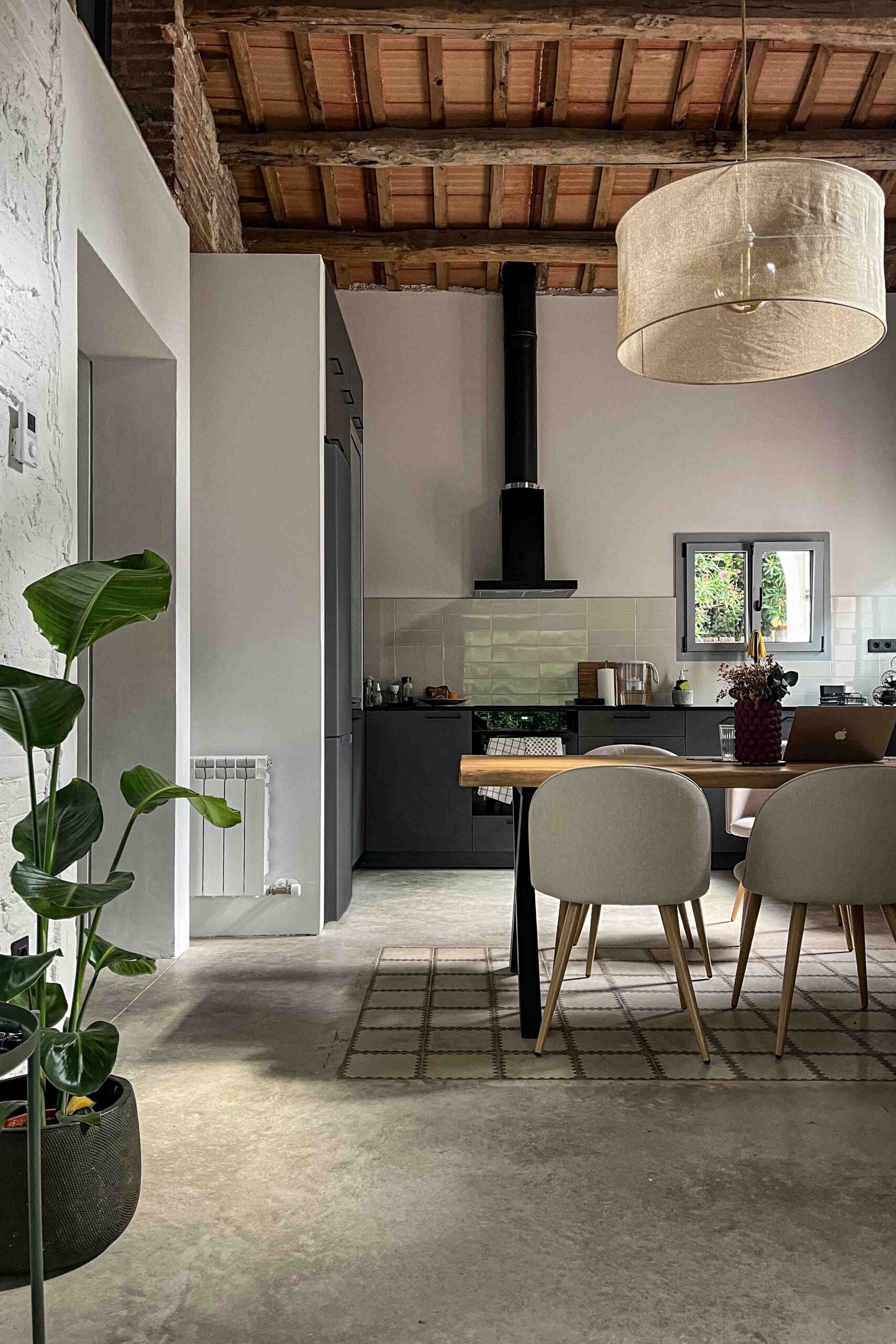 Cuina casa Bellaterra. Projecte de Pastor + Associates, expert en certificat energètic Manresa