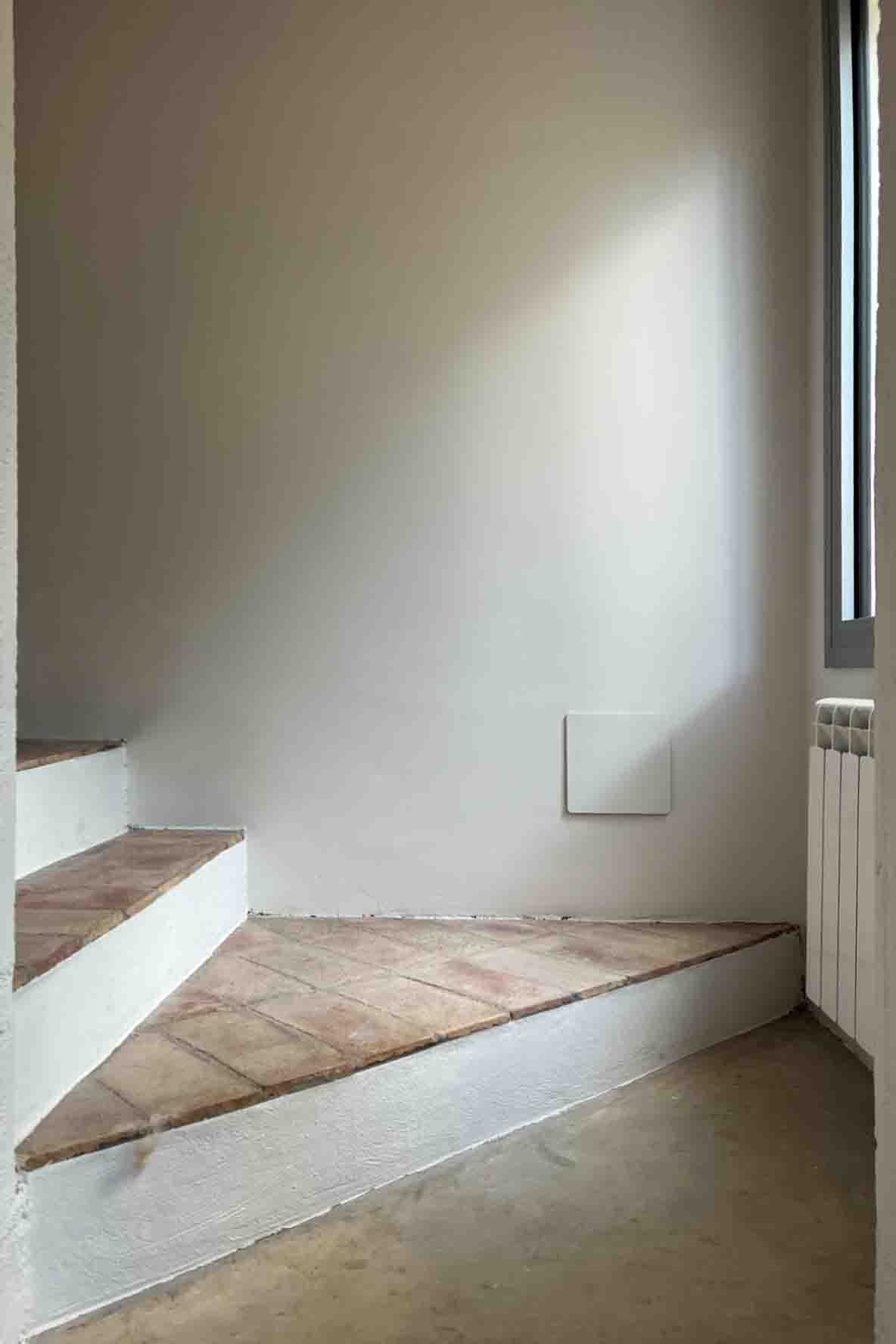 Escales casa Bellaterra. Projecte de Pastor + Associates, expert en suelo rústico a Barcelona